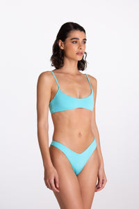 Bikini Lea Air