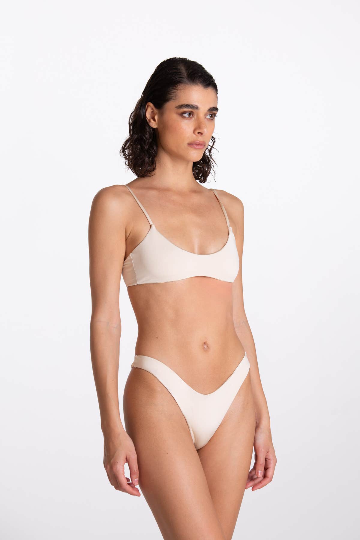 Bikini Lea Heaven