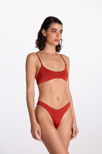 Bikini Lea Sultano