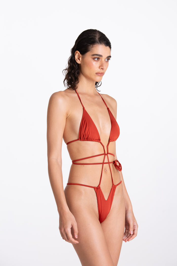 Bikini Penelope Sultano