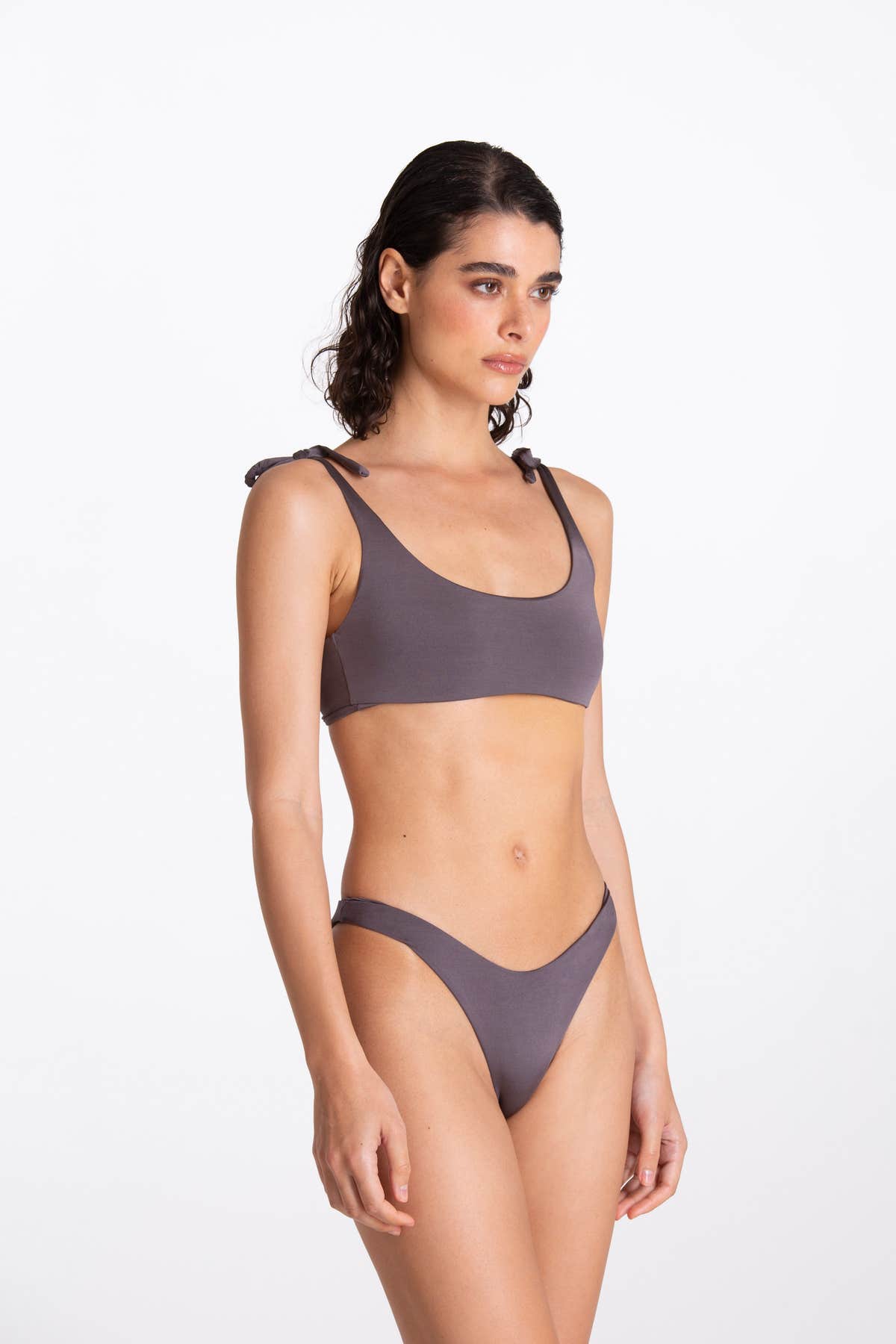 Bikini Nicol Underground