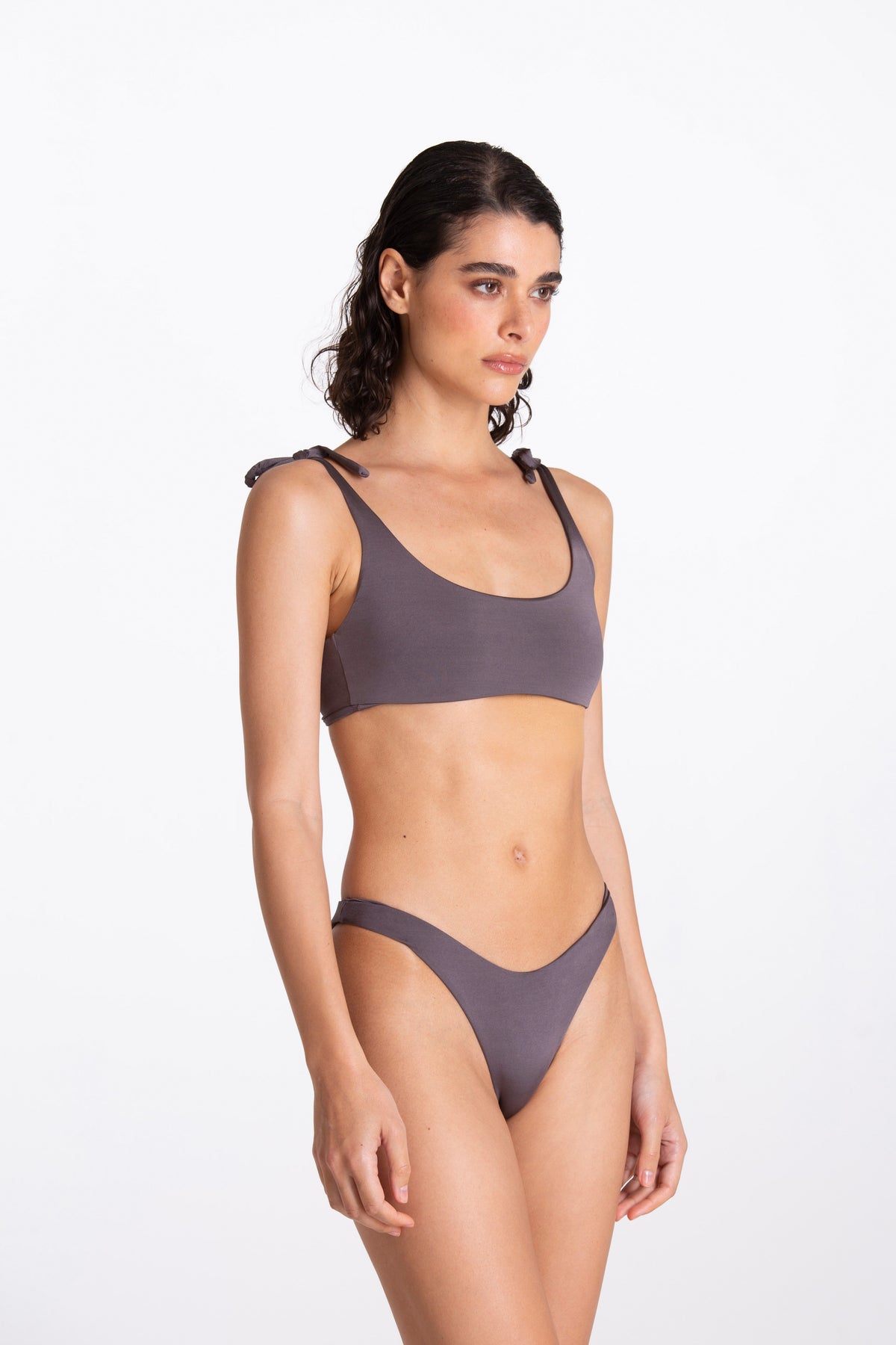 Bikini Nicol Underground