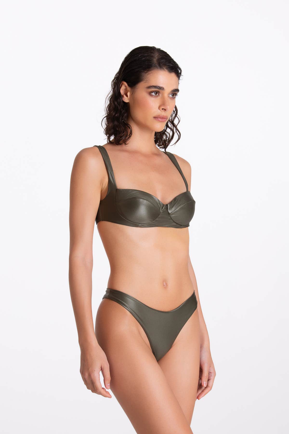 Bikini Eva Camping