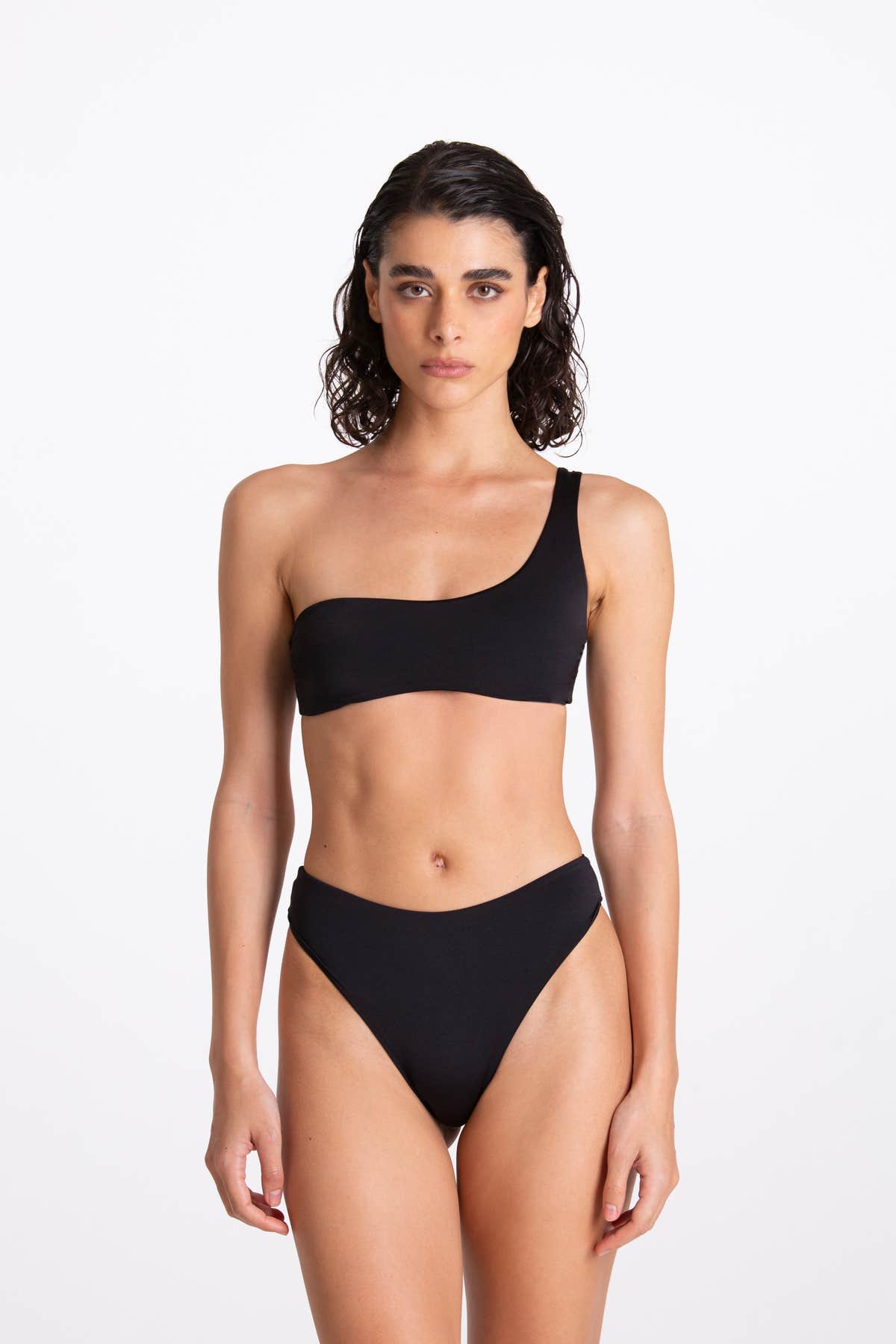 Violante Black Bikini