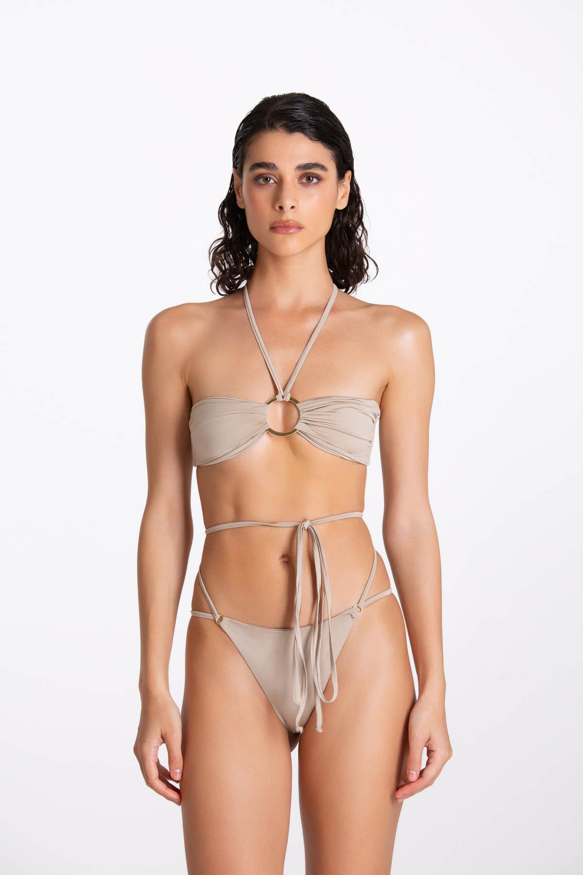 Bikini Aurora Bond