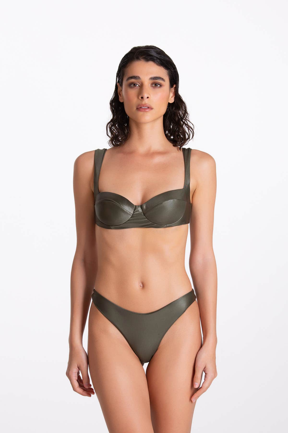 Bikini Eva Camping