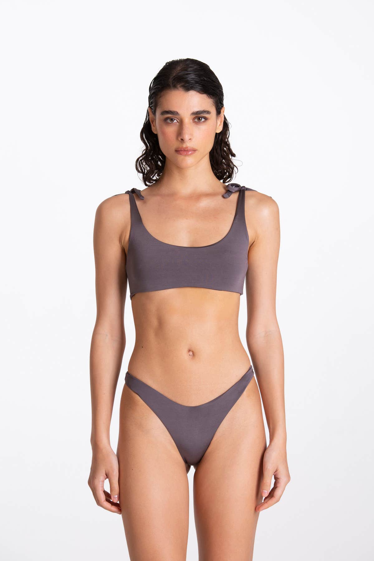 Bikini Nicol Underground