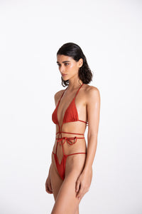 Bikini Penelope Sultano