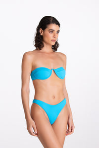 Bikini Giulia Meditation