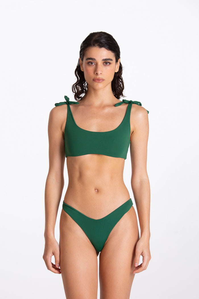 Bikini Nicol Park