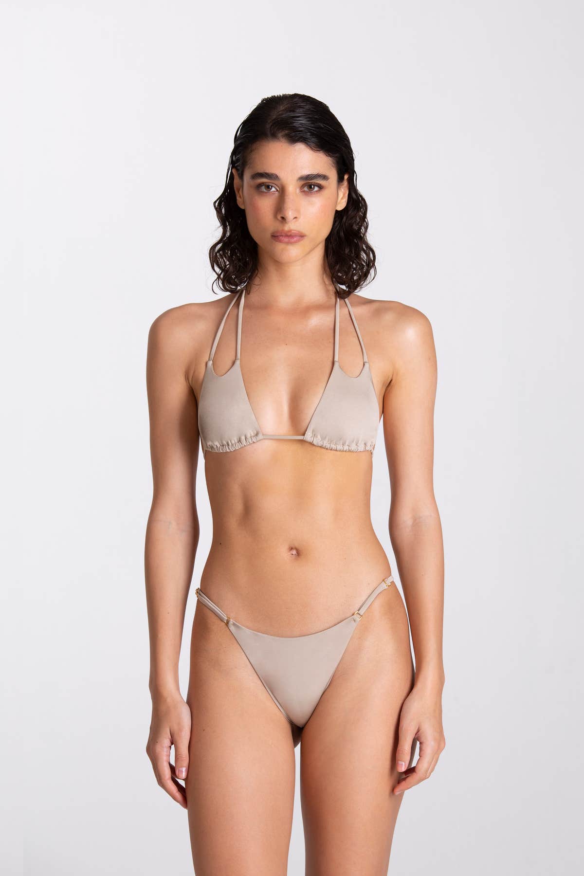 Bikini Virginia Bond