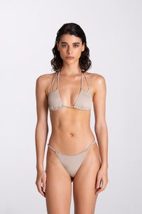 Bikini Virginia Bond