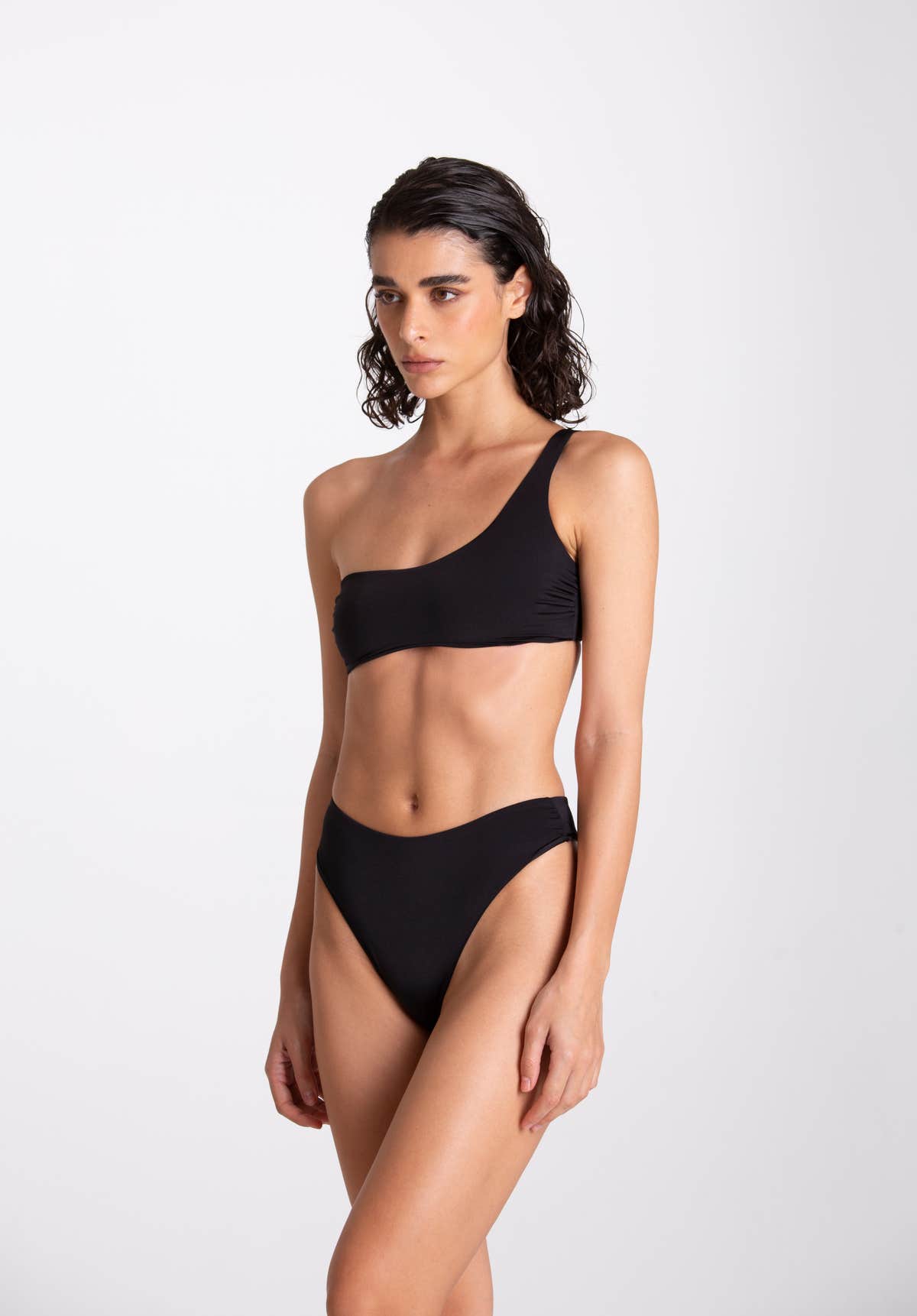 Violante Black Bikini